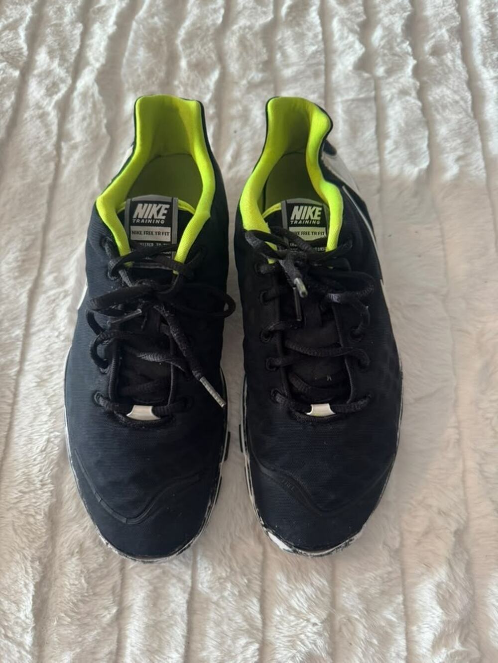 Nike Black White Volt Athletic Running Shoes Men's Size 10 US Pre-Owned
